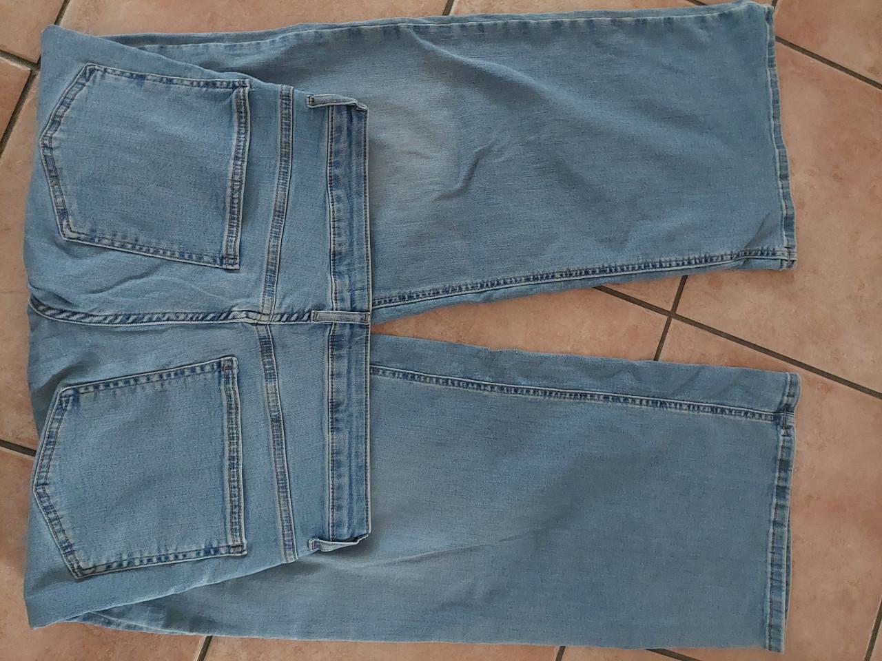 Only damesjeans mt xl /32'valt als xxl