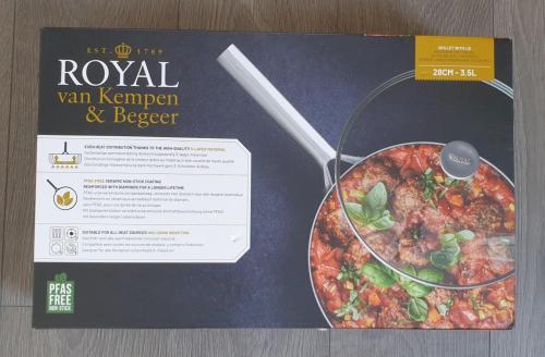 Royal van Kempen en Begeer hapjespan met deksel 28 cm 3,5 lt