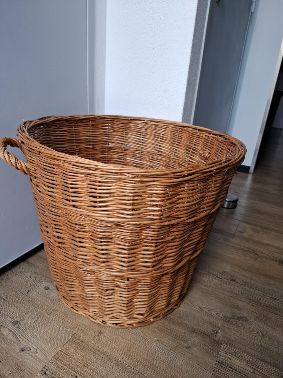Hele grote rieten mand