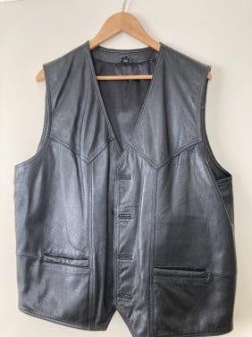 Zwart lederen gilet