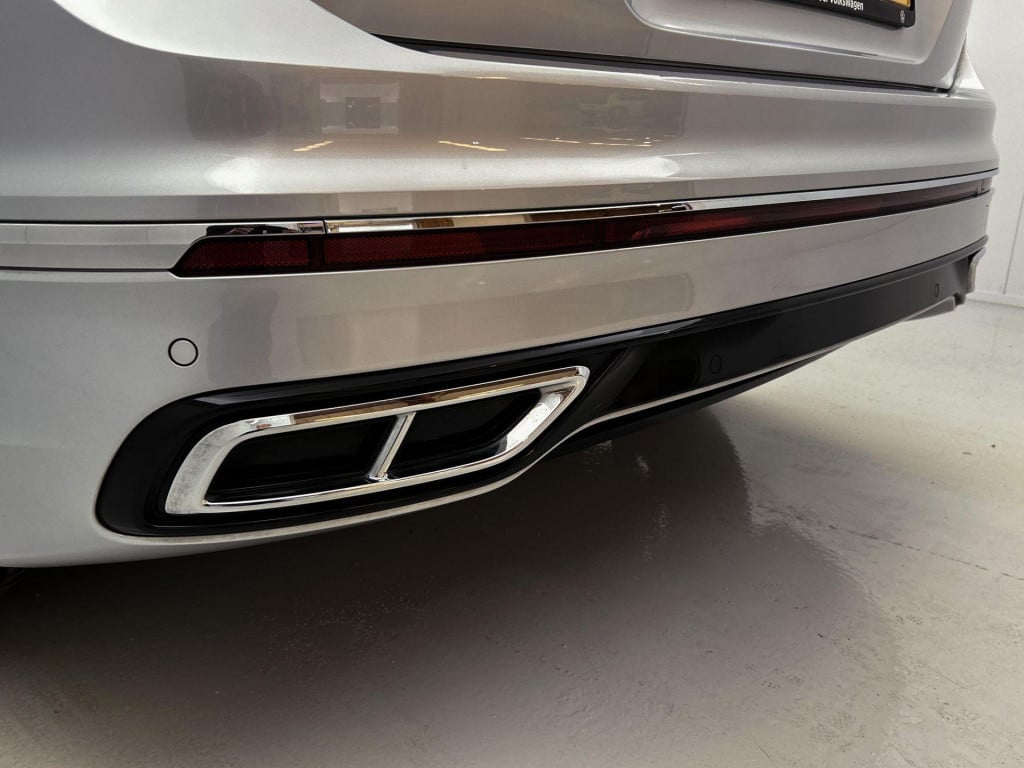 Volkswagen Tiguan 1.5 tsi r-line | automaat | lmv | panorama dak | climate 