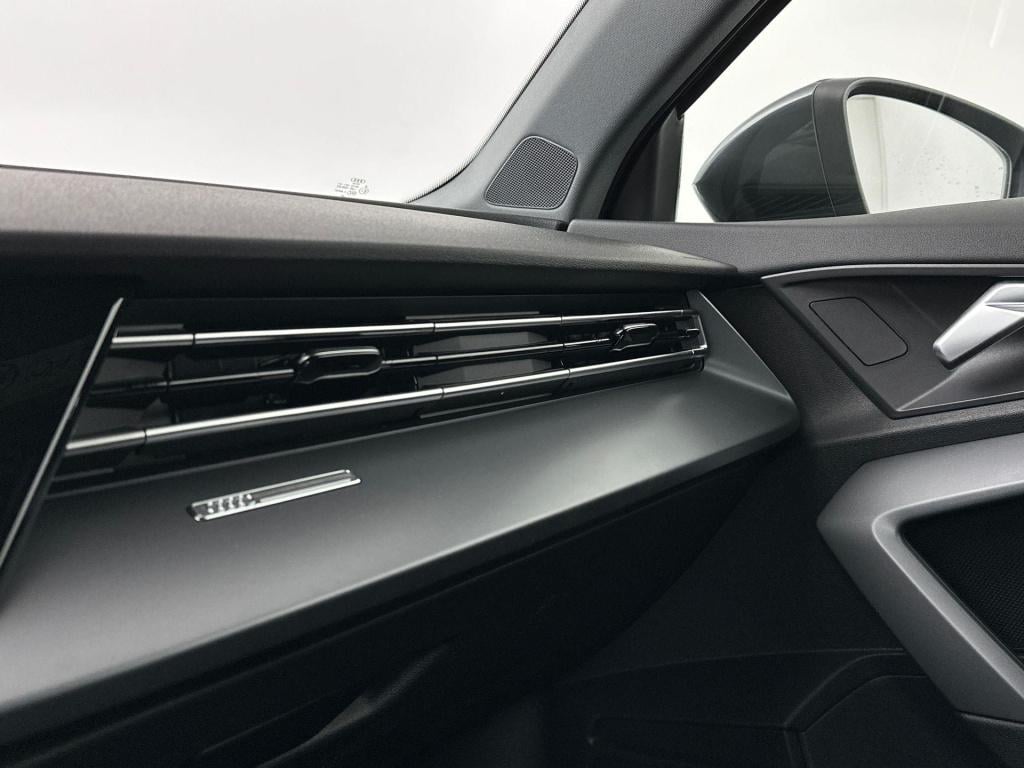 Audi A3 sportback advanced edition 40 tfsi e 150 kw / 204 pk sportba