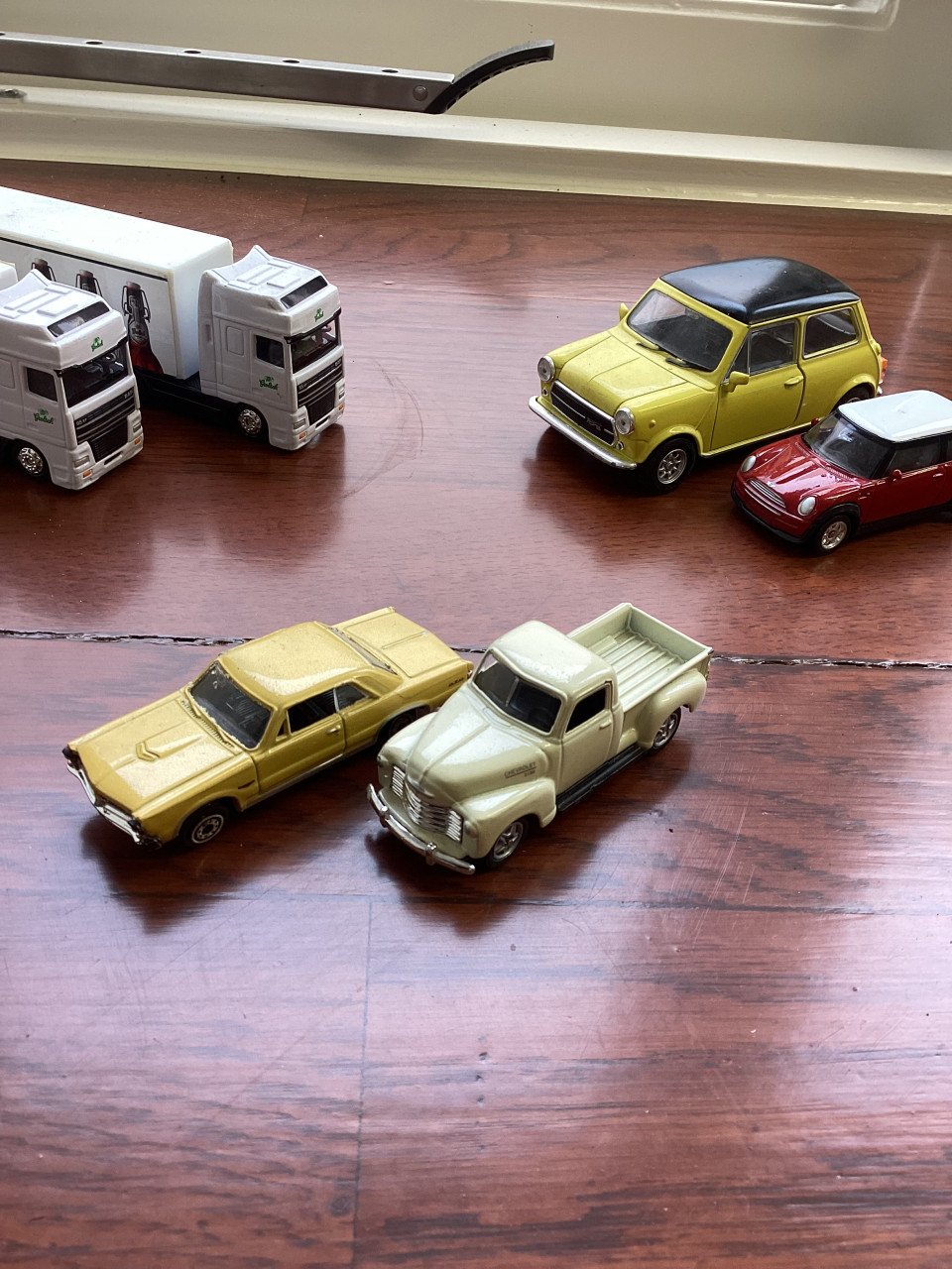 Model auto,S