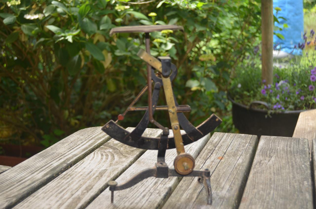 Antiek brievenweegschaaltje (3)