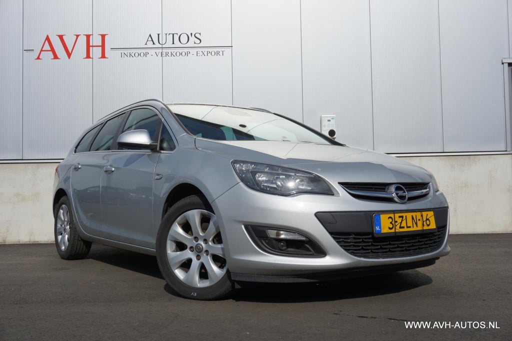 Opel Astra sports tourer 1.6 cdti business +