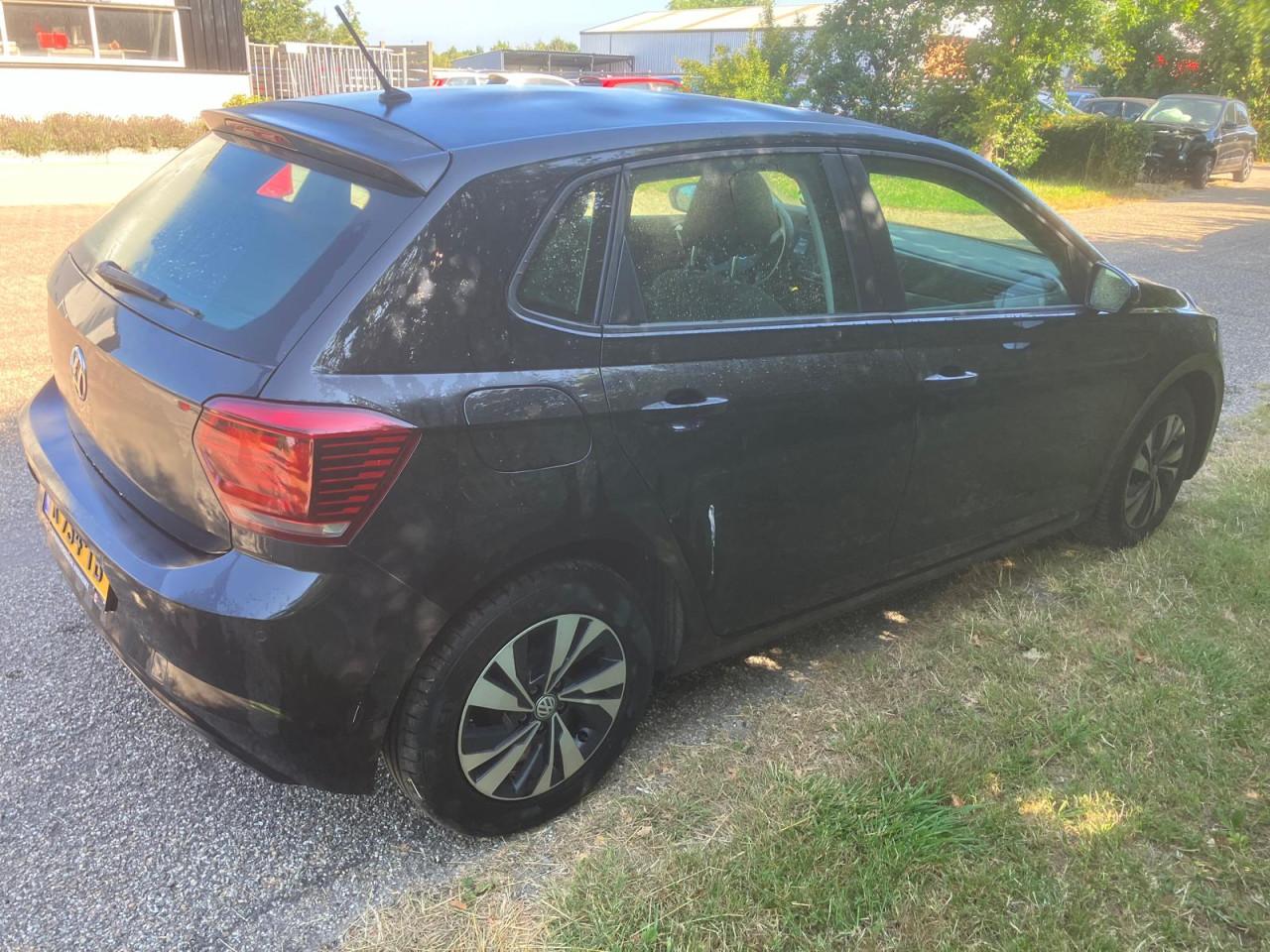 Volkswagen Polo 1.0