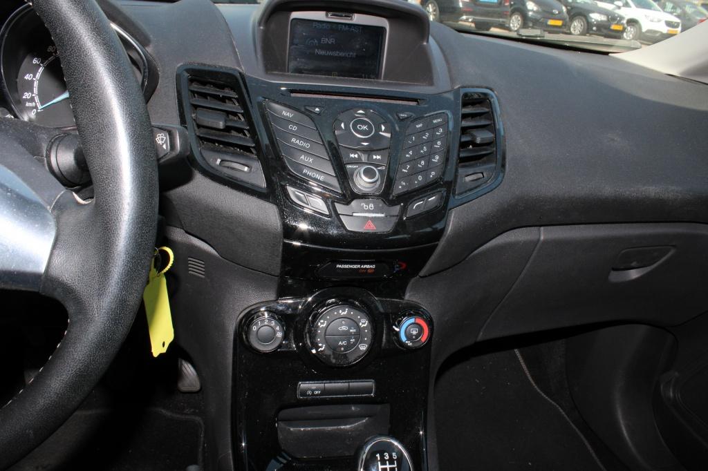 Ford Fiesta 1.0 titanium