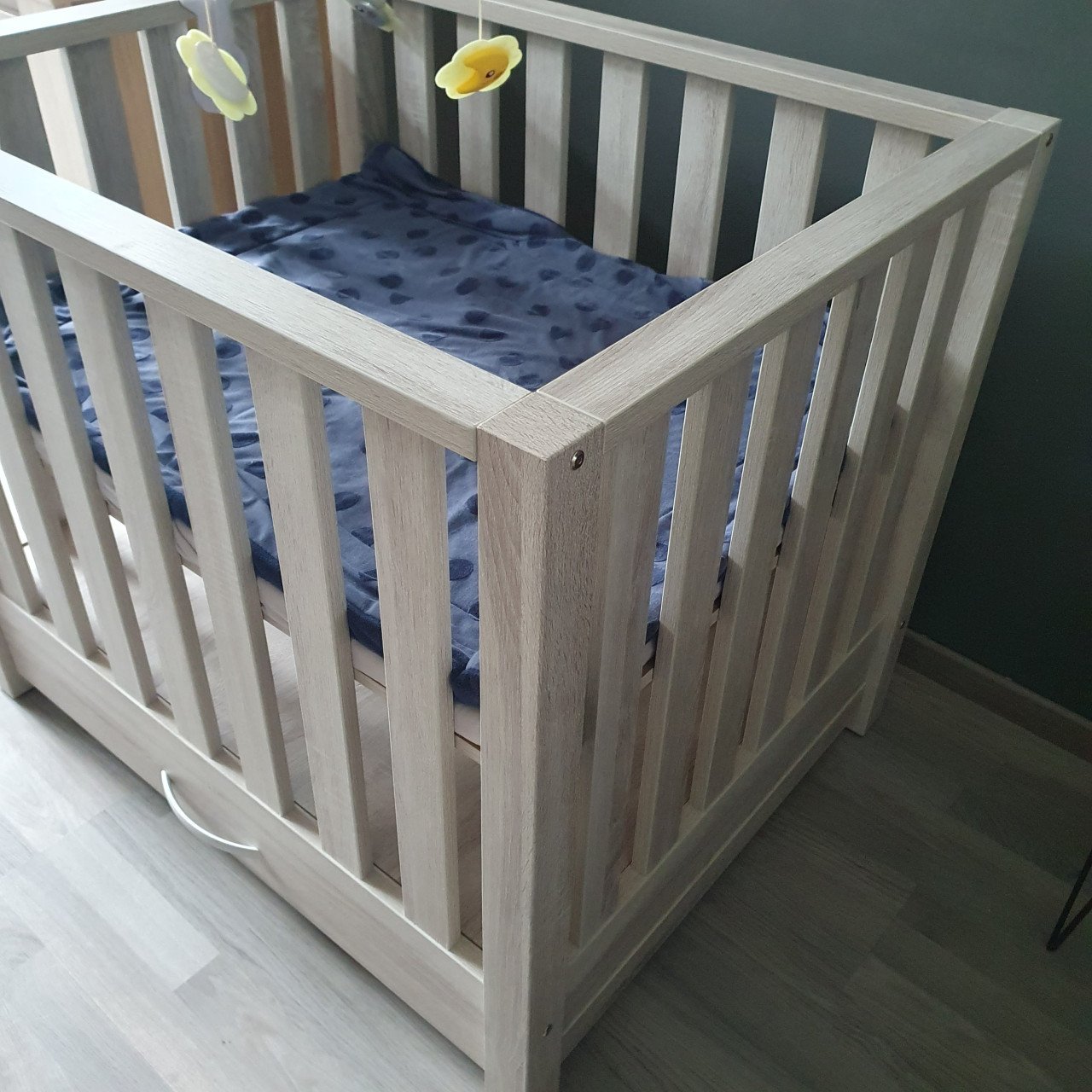 Babybox met lade, inclusief muziekmobiel