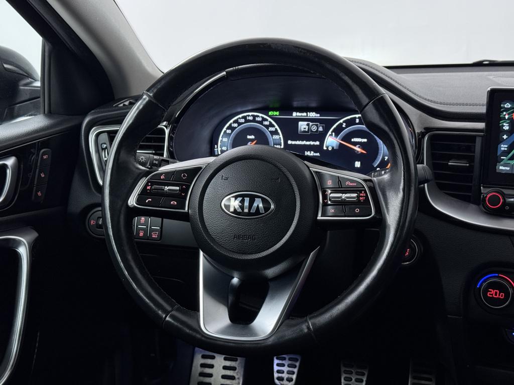 Kia Xceed 1.5 t-gdi mhev executiveline | trekhaak | schuifdak | jbl |