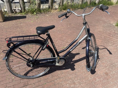 Batavus Holiday damesfiets 3 versnellingen nette staat !!