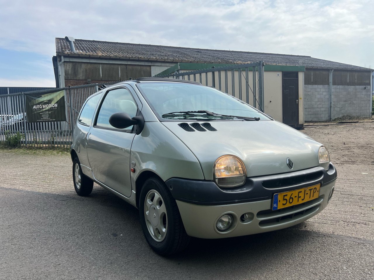 Renault Clio 1.2 | Airco | Nap | Apk | Cabrio | Volledig leer