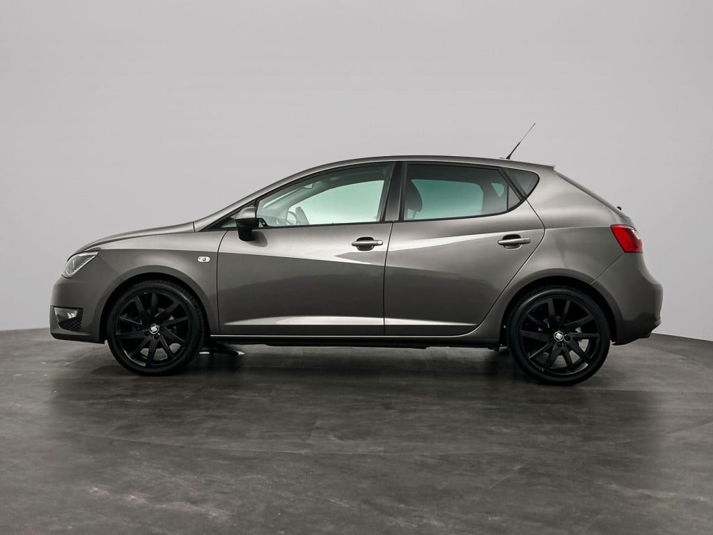 Seat Ibiza 1.0 ecotsi fr | apple carplay | trekhaak | parkeersensoren | 17'