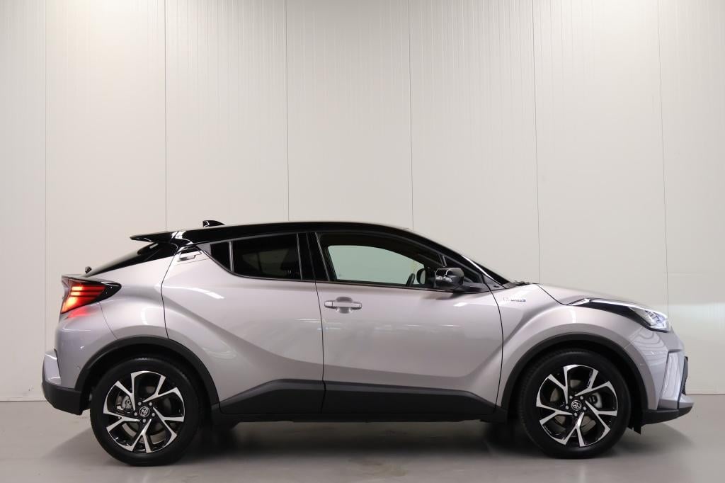 Toyota C-hr 2.0 hybrid bi-tone