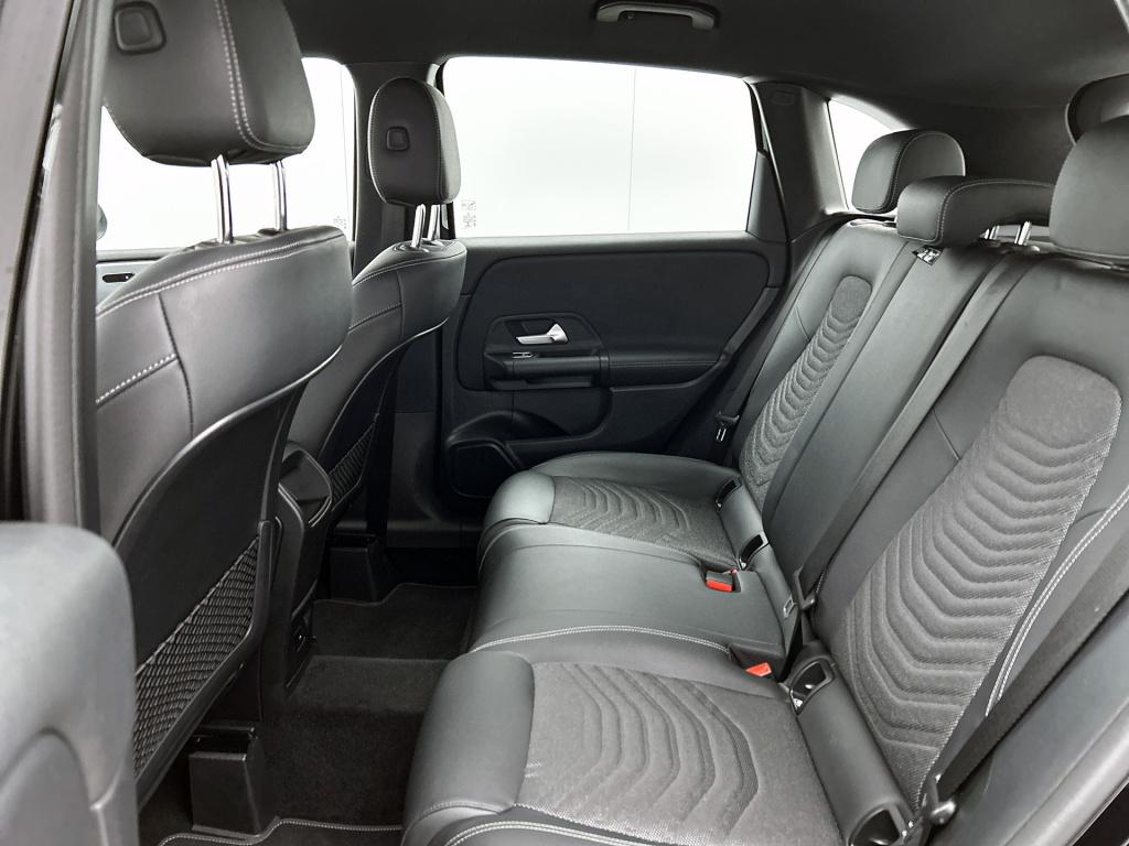 Mercedes-Benz B-Klasse 180 business solution ledkoplampen | achteruitrijcam