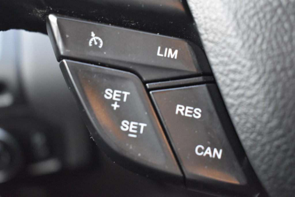 Ford Focus 1.0 titanium edition | climate control | cruise control | parkee