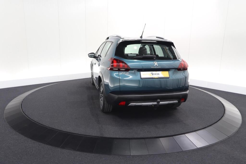 Peugeot 2008 puretech 110 allure | unieke kleur! | trekhaak | camera | appl