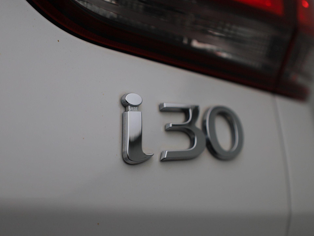 Hyundai I 30 wagon 1.5 t-gdi techno | navigatie | apple carplay / android a