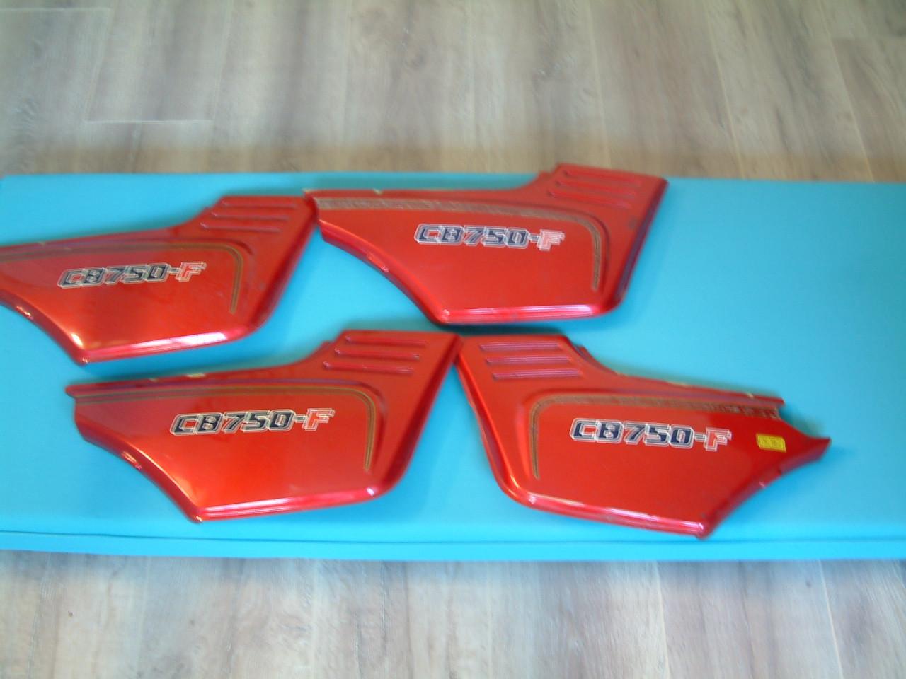 Na demontage van Honda  bol dor  wat  onderdelen  blok V  Vork/ tank enz