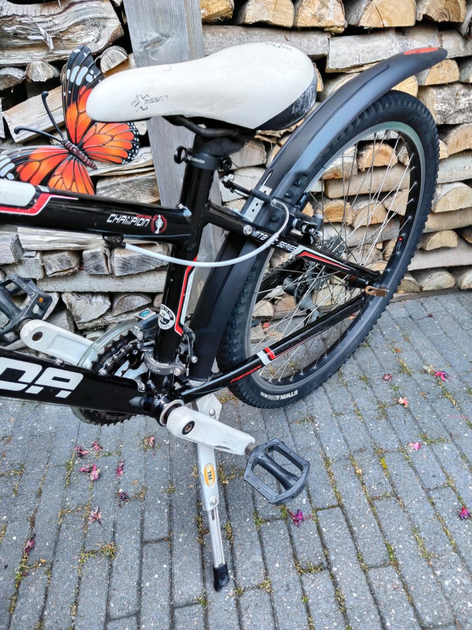 Merida Dakar 24 inch mountainbike 24 versnellingen verende voorvork