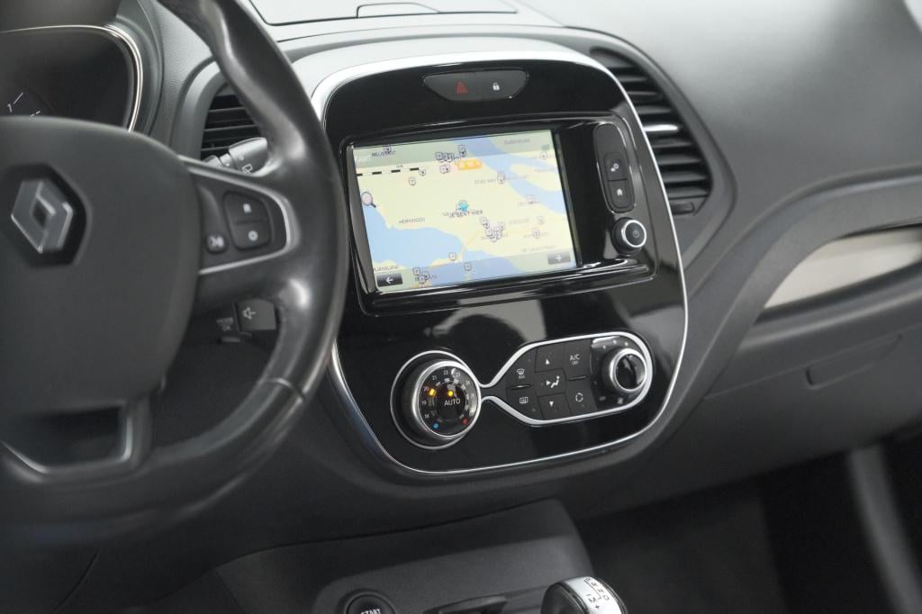 Renault Captur tce 150 edc intens | trekhaak | navigatie | parkeersensoren