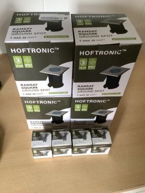Set van 4 nieuwe grondspots van HOFTRONIC.