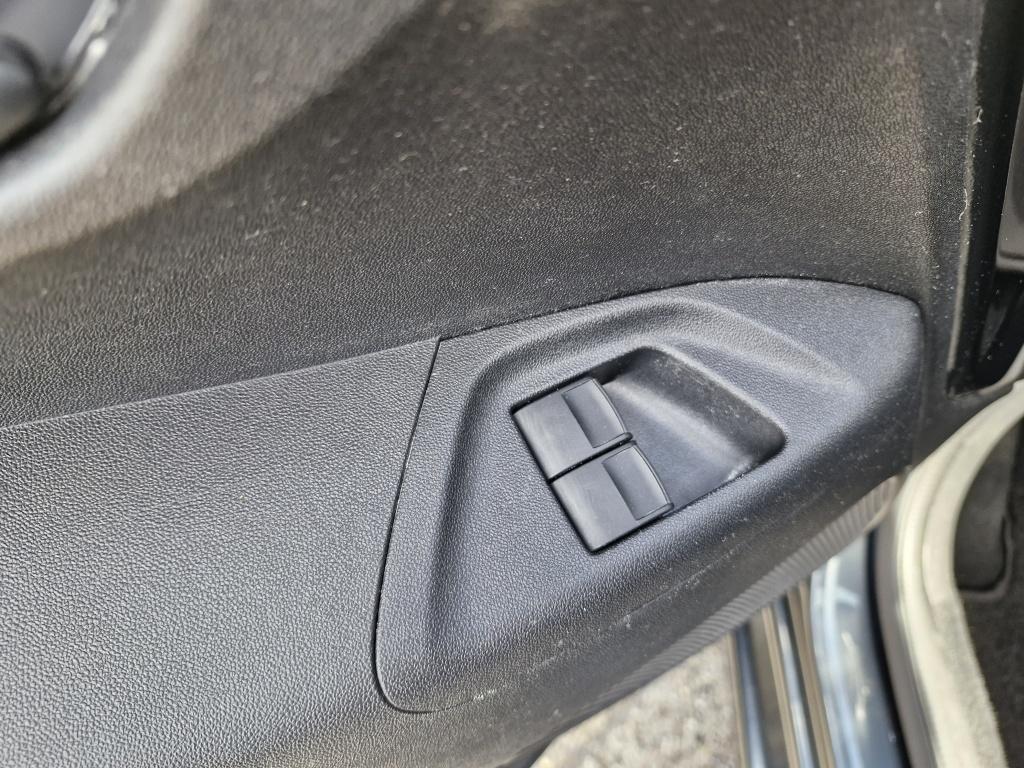 Peugeot 108 1.0 e-vti active | pack techno achteruitrijcamera