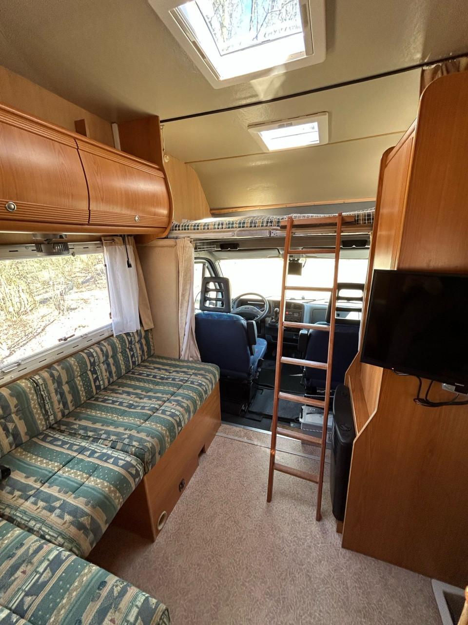 Fiat Ducato 6 persoon camper