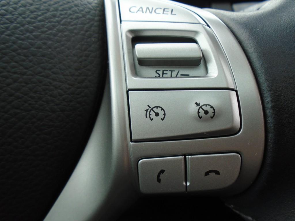 Nissan Qashqai 1.2 n-connecta