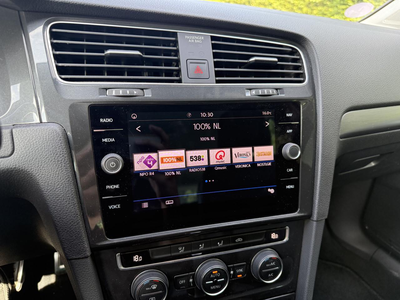 Volkswagen Golf - 1.0 TSI Highline Trekhaak