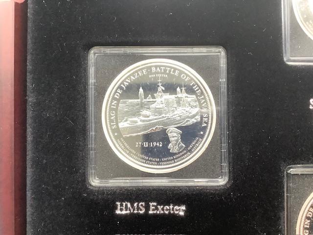 16 penningen Het Koninkrijk der Nederlanden in oorlog.