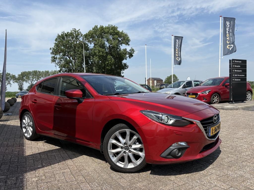 Mazda 3 2.0 ts+ trekhaak 18" velgen