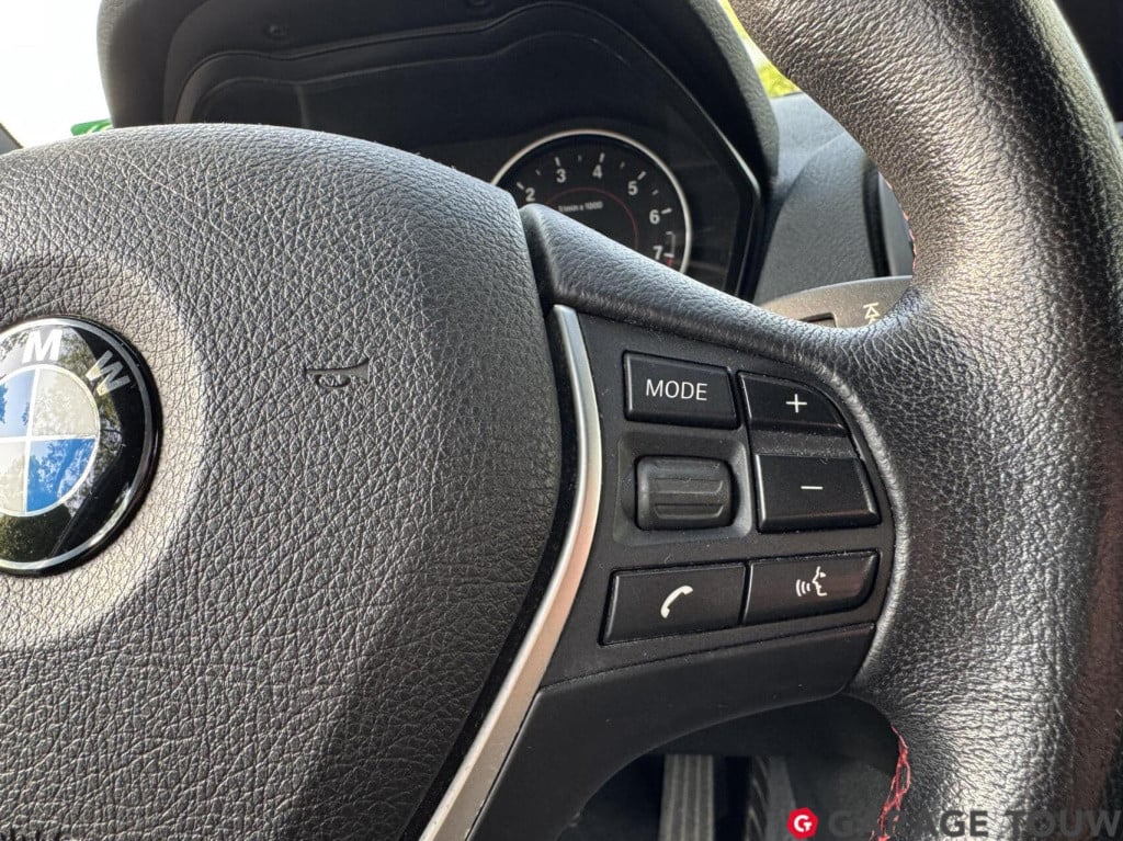BMW 1 Serie 118i business+ sport xenon, afn. trekh. nl. auto