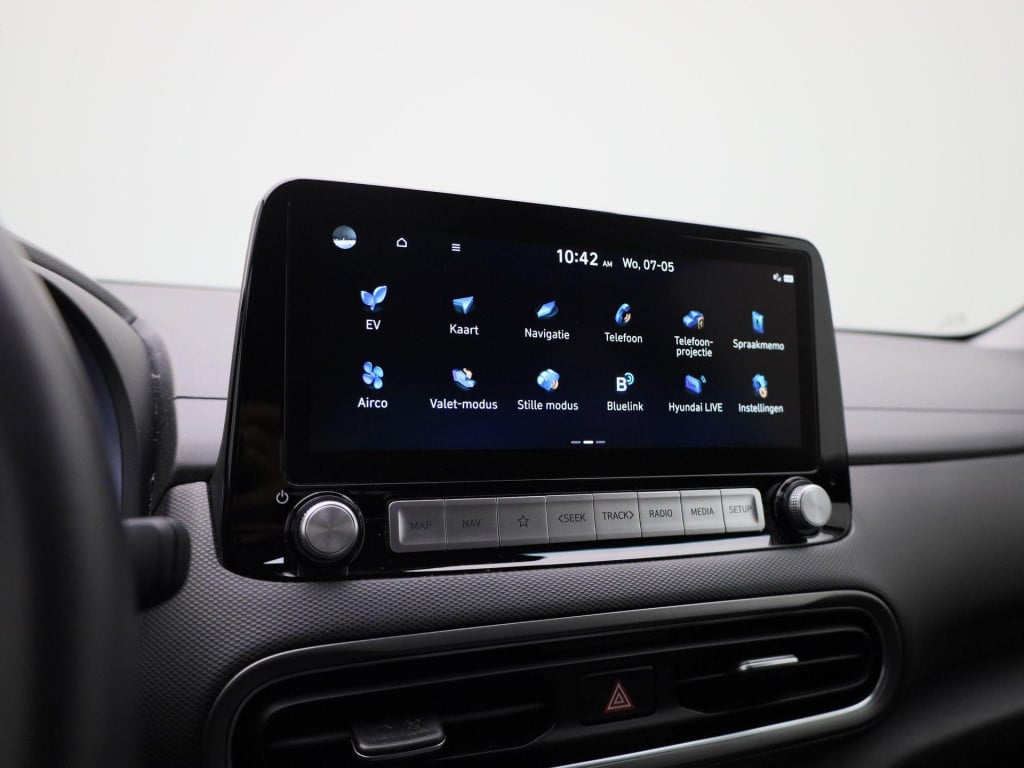 Hyundai Kona ev fashion 39 kwh