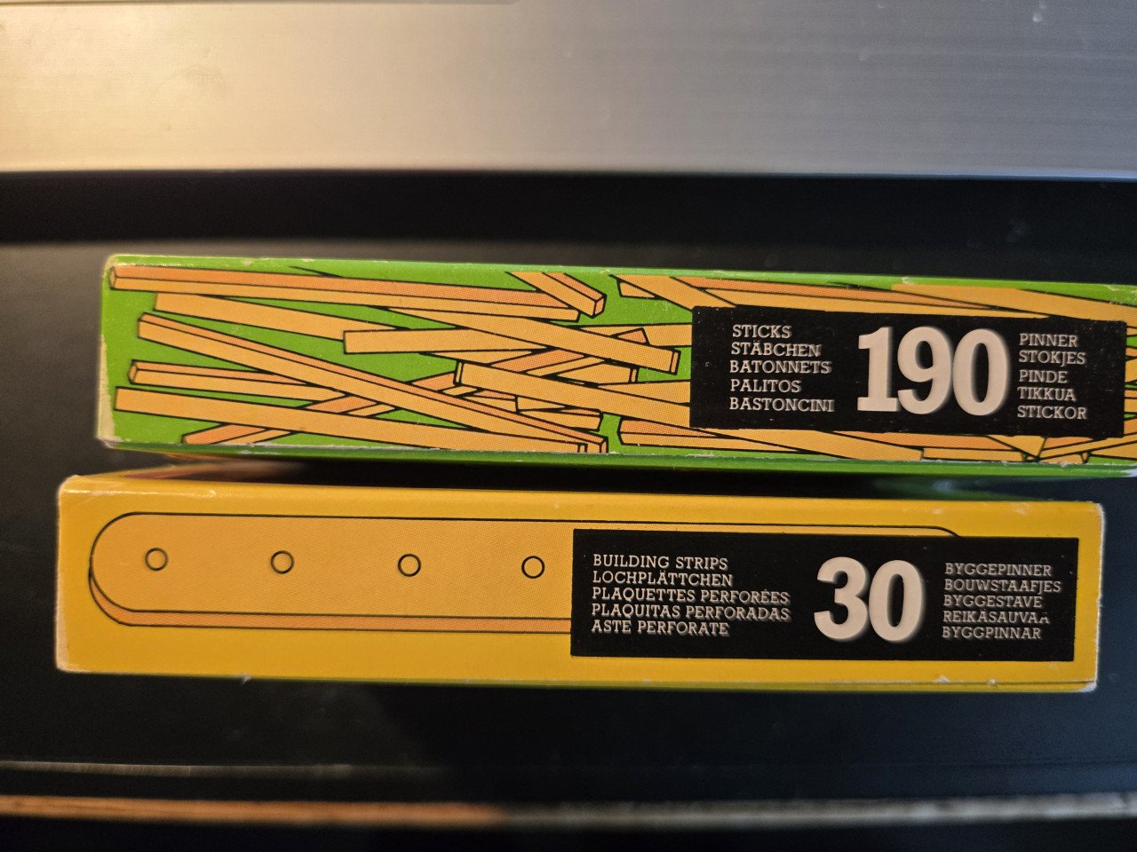 Play sticks, vintage constructiespeelgoed.1 ds stokjes, 1 ds bouwstrips