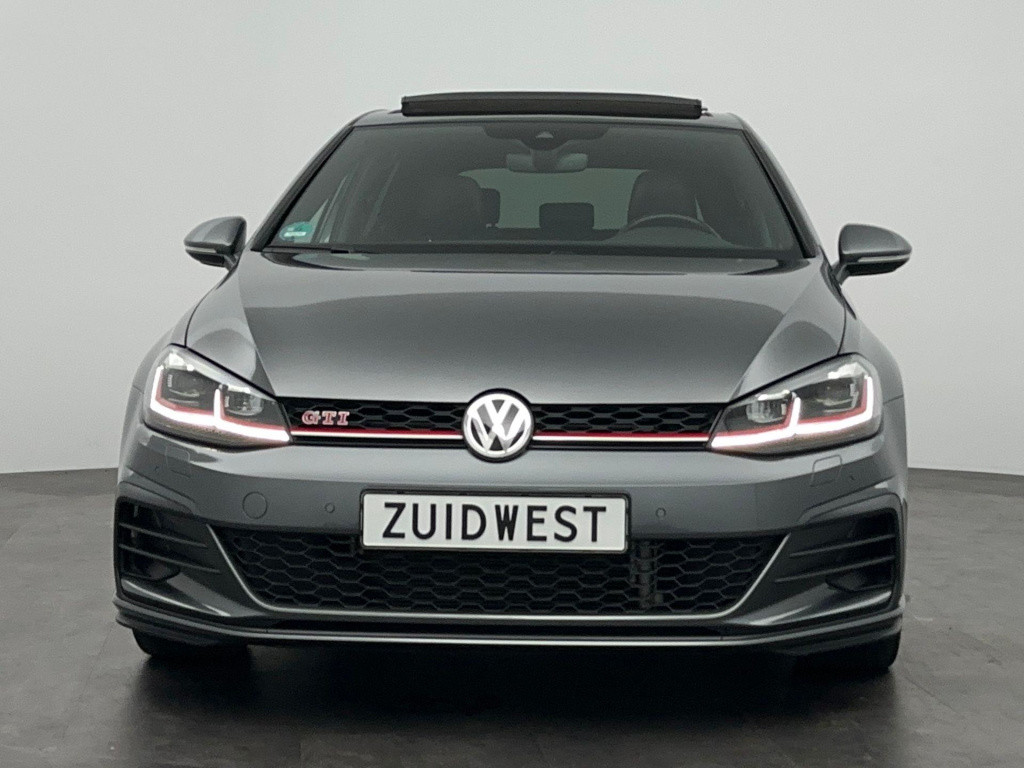 Volkswagen Golf 2.0 tsi gti performance panorama leder dynaudio virtual acc
