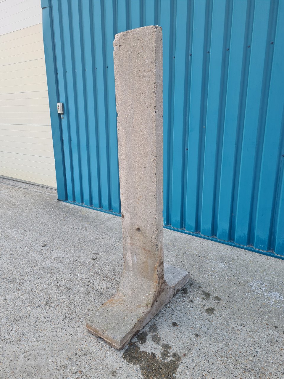 Beton elementen keerwanden L-steunen afscheidingen