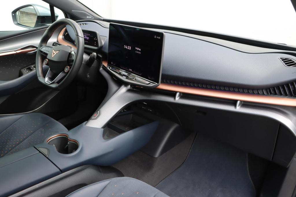 Cupra Tavascan vz adrenaline 82 kwh 340pk | soh 98,9% |