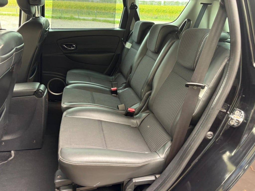 Renault Grand Scenic 1.4 tce bose 7-persoons