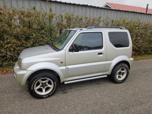 Suzuki Jimny 1.3i 4x4 ----export----