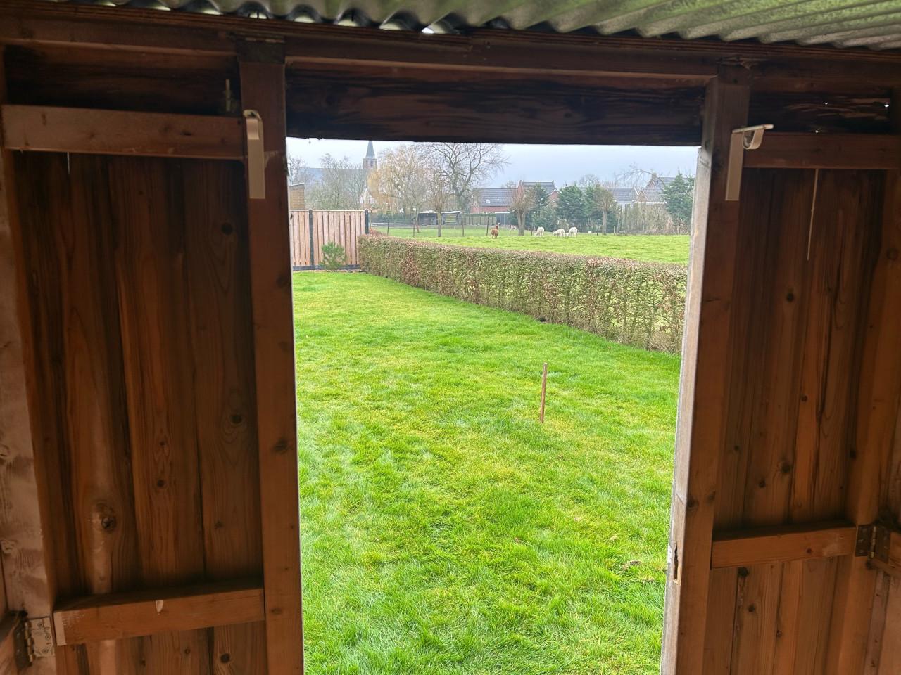 Gebruikt strandkotje / tuinhuisje – af te halen