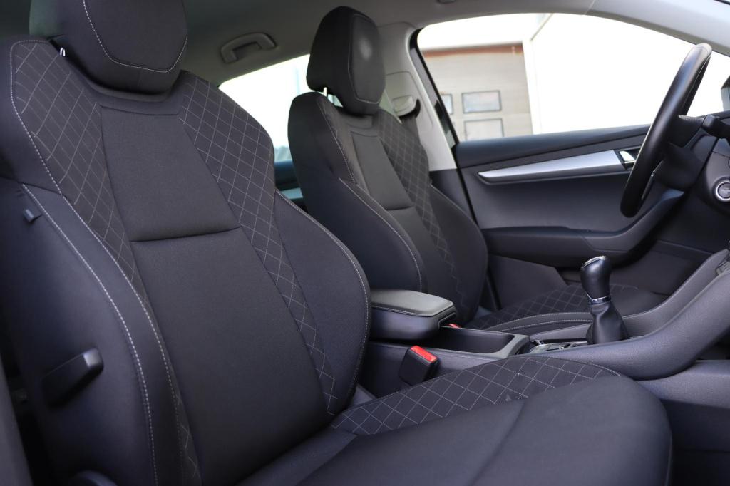 Skoda Karoq 1.0 tsi business edition 115pk