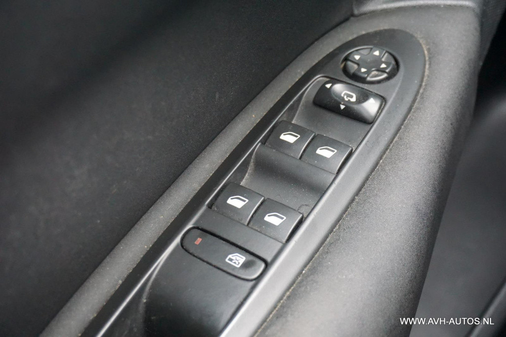 Citroen C4 1.2 puretech feel collection