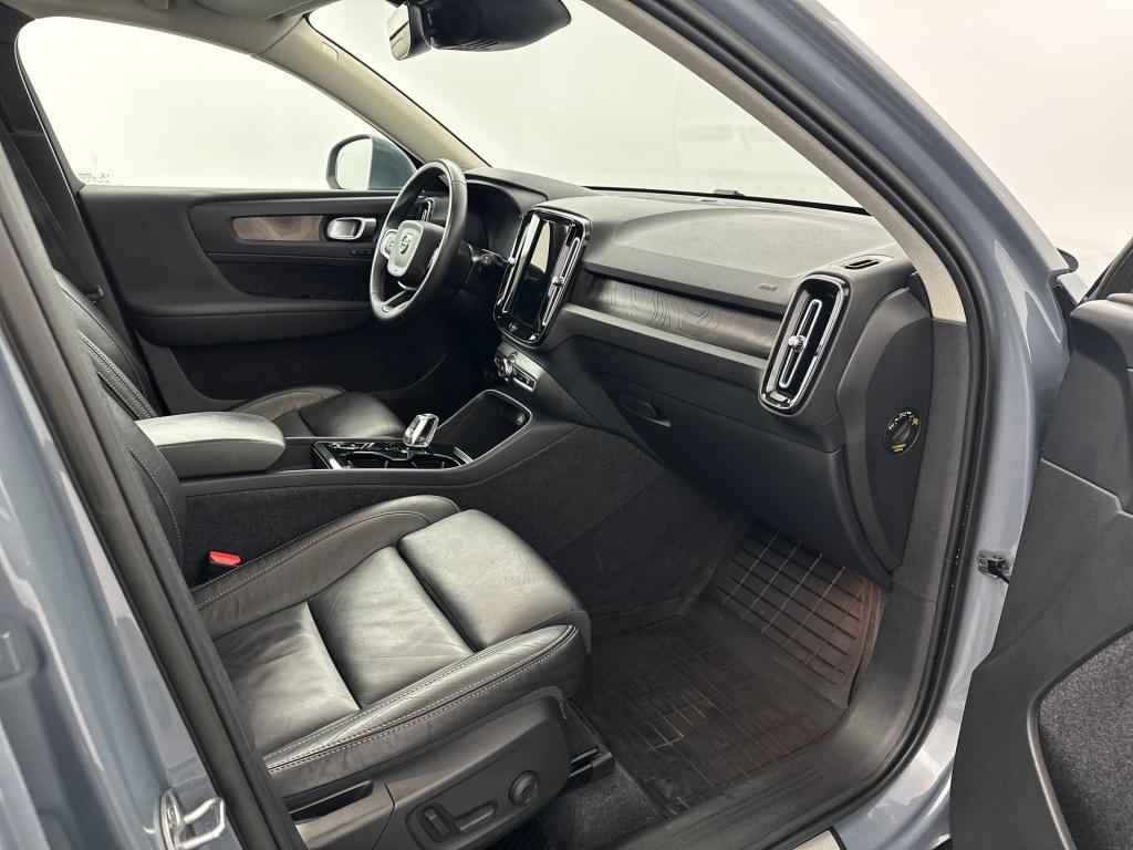 Volvo XC40 t5 262pk recharge inscription| pano| adap.cruise| 360camera lede