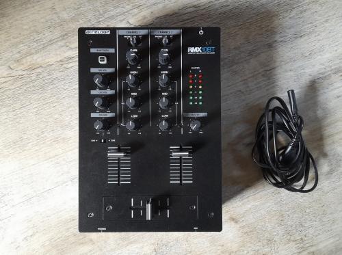 Reloop RMX BT10 DJ mixer