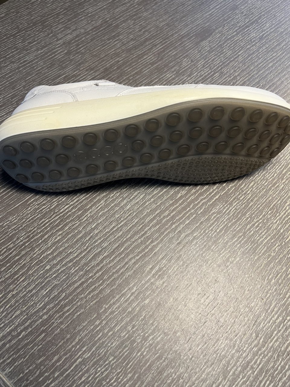 Te koop: Ecco sneakers
