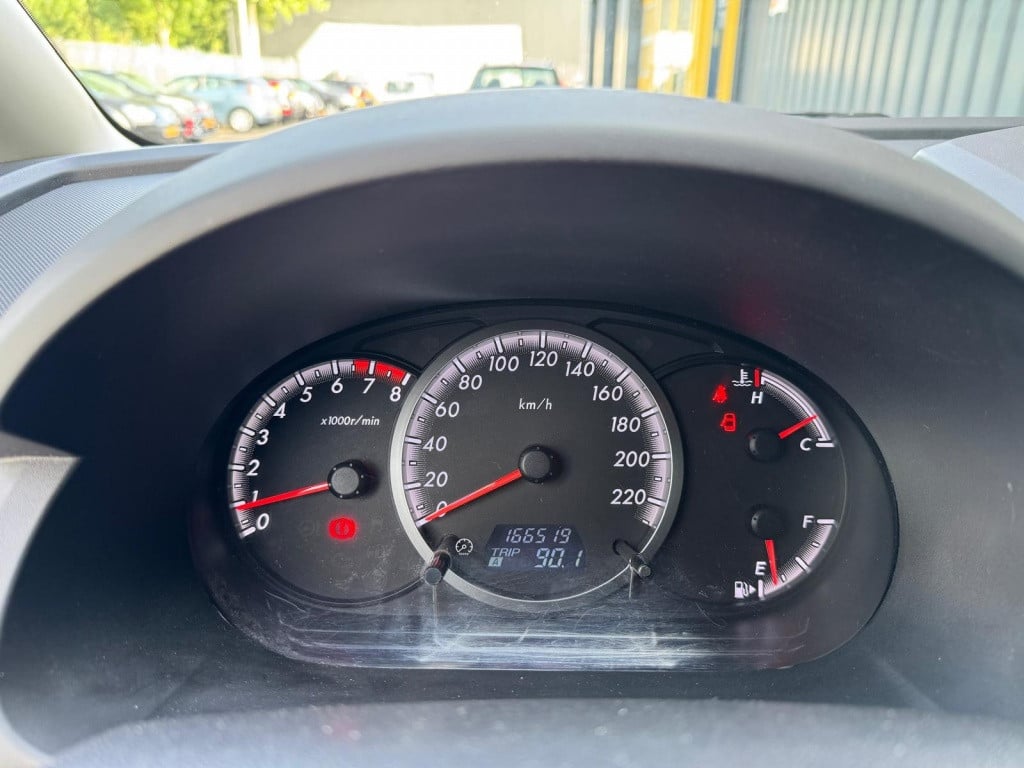 Mazda 5 1.8 7 persoons - trekhaak