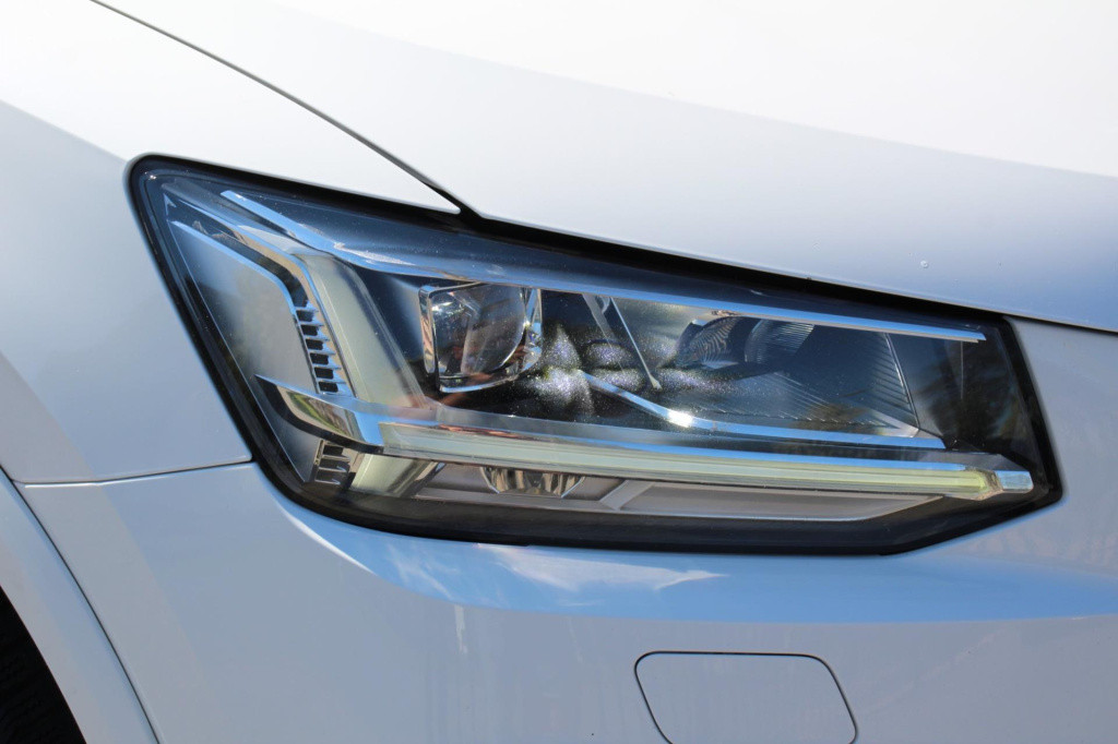 Audi Q2 1.4 tfsi sportline - automaat - acc - led - matrix - apple carplay 