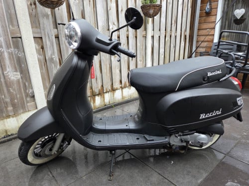 Berini bromscooter