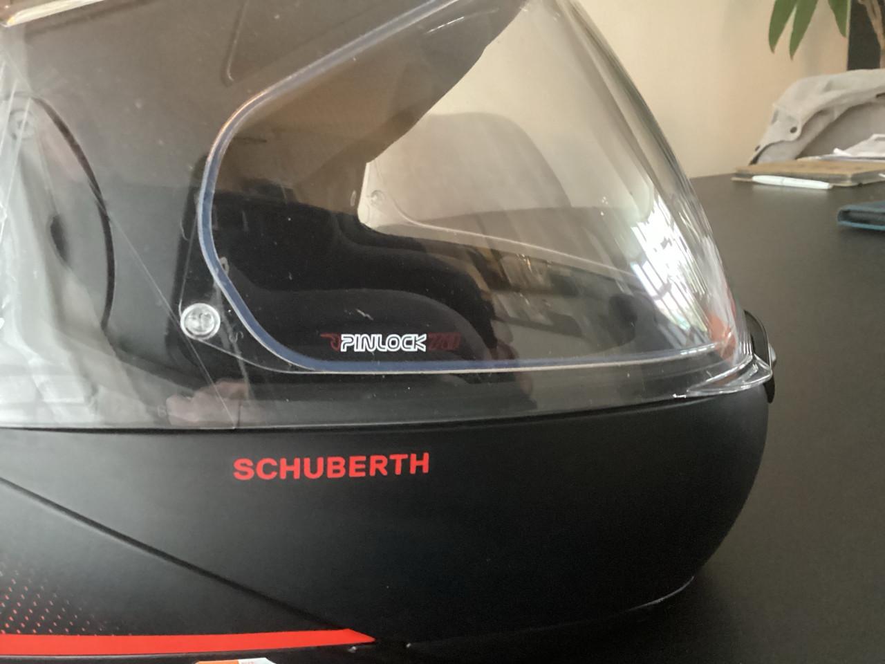 Schuberth C4