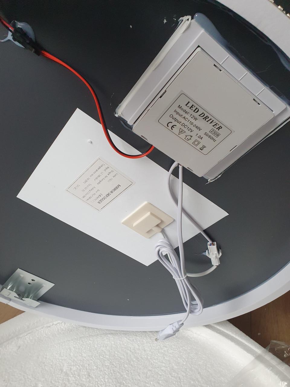 Badkamerspiegel rond 60 met verlichting + verwarming | nieuw